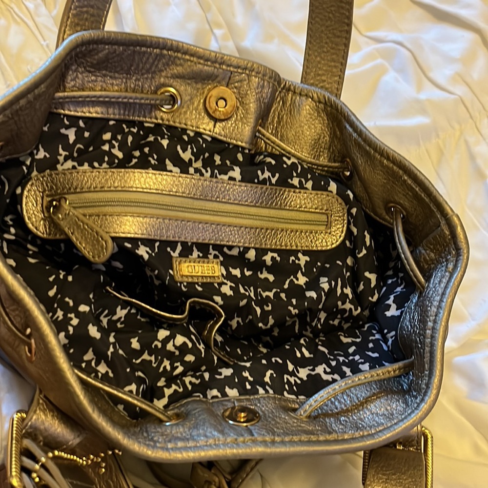 GOLD GUESS BAG - Picture 7 of 7